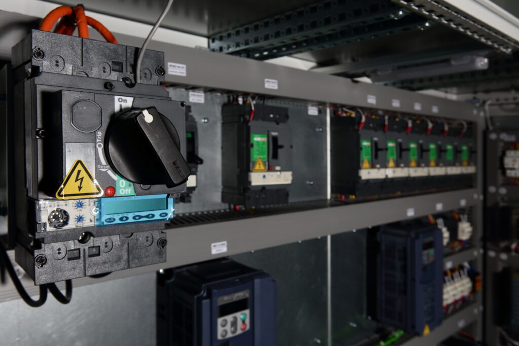 Discover our products - 메인과 겹치는 사진 삭제 후 변경